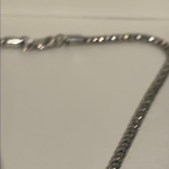 3/$20 Chic Silver Necklace with Blue Pendant - Picture 3 of 5